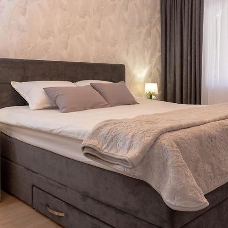 Star Apartment Split Bagian luar foto