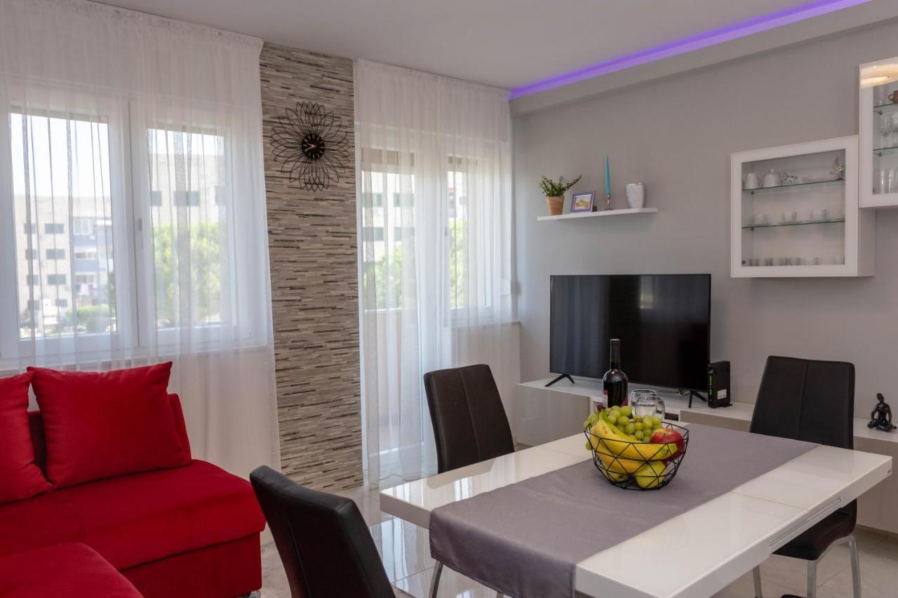Star Apartment Split Bagian luar foto